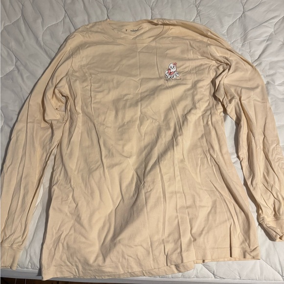 NWOT size women’s Medium long sleeve Simply Southern Stanley Ghost shirt - Picture 2 of 3
